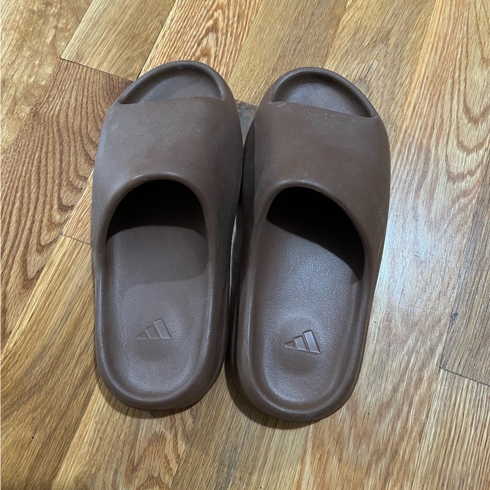 Adidas Yeezy Slide - Flax